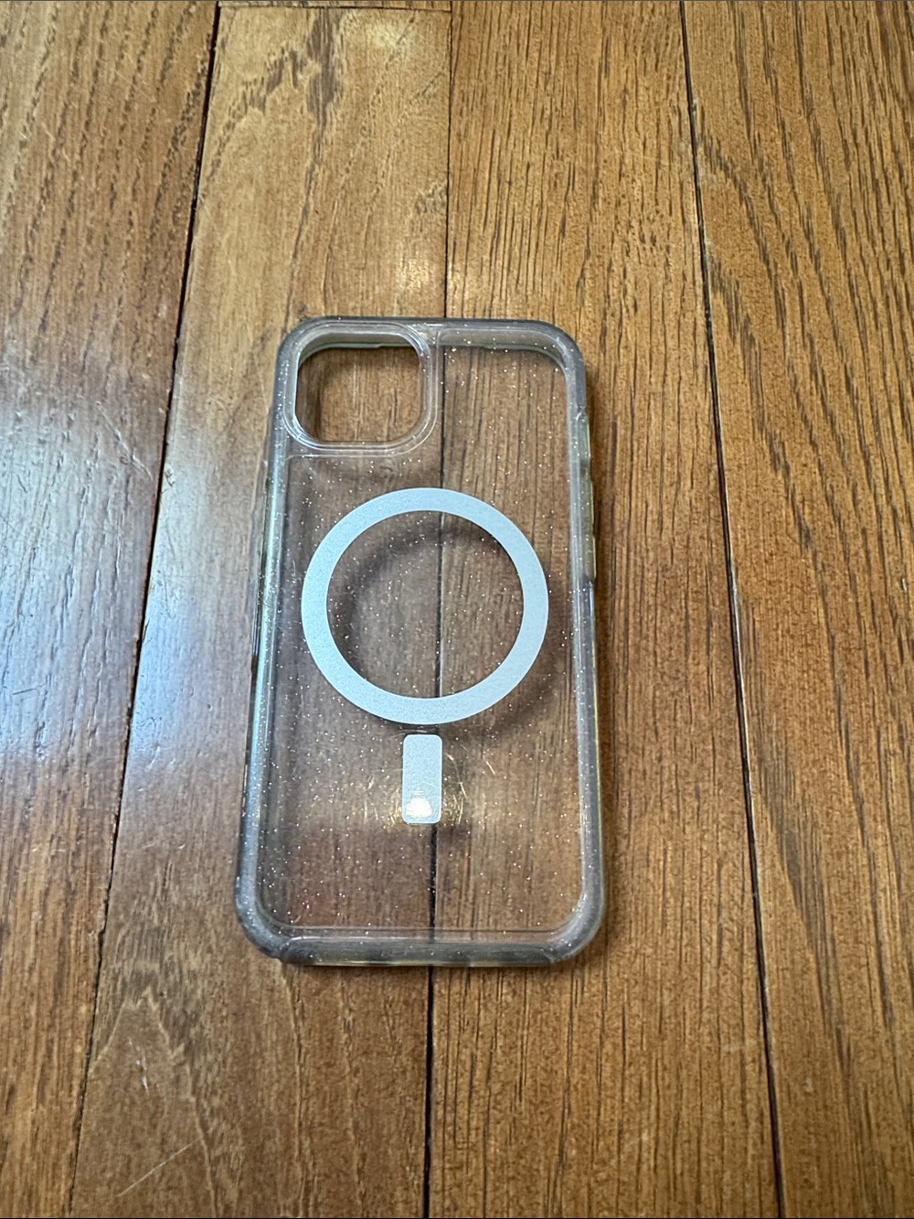 Otterbox Starlight Symmetry MagSafe iPhone 13 case